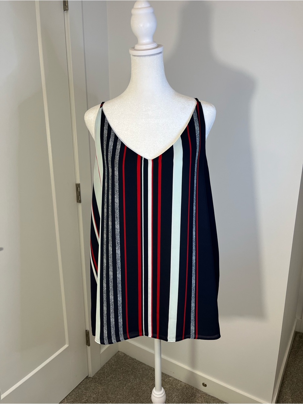 REITMANS Striped V-Neck Spaghetti Strap Camisole - FREE SHIPPING on Bundles $95+